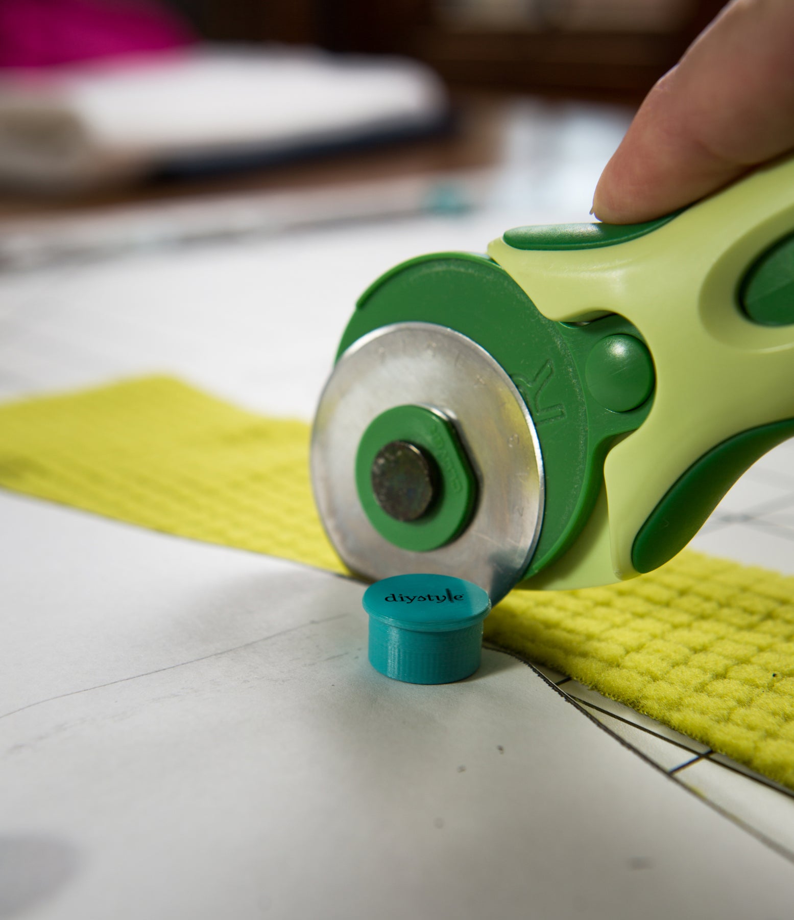 DIYStyle® MAGNETIC Pattern and Cutting System – DIYStyle Shop